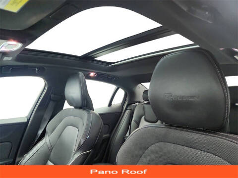 2019 Volvo S60 T6 R-Design