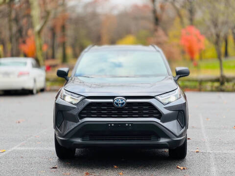 2023 Toyota RAV4 Hybrid LE