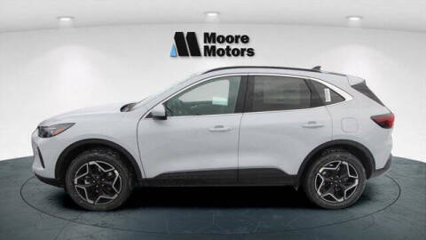 2026 Ford Escape Platinum