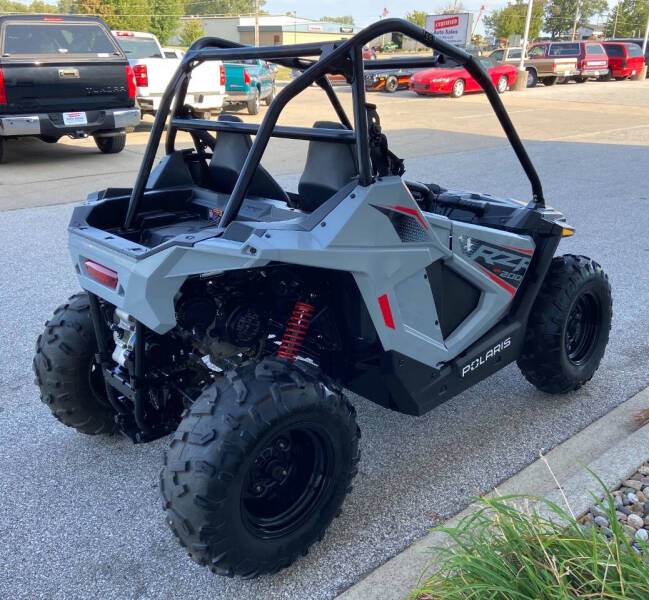 2024 Polaris RZR200