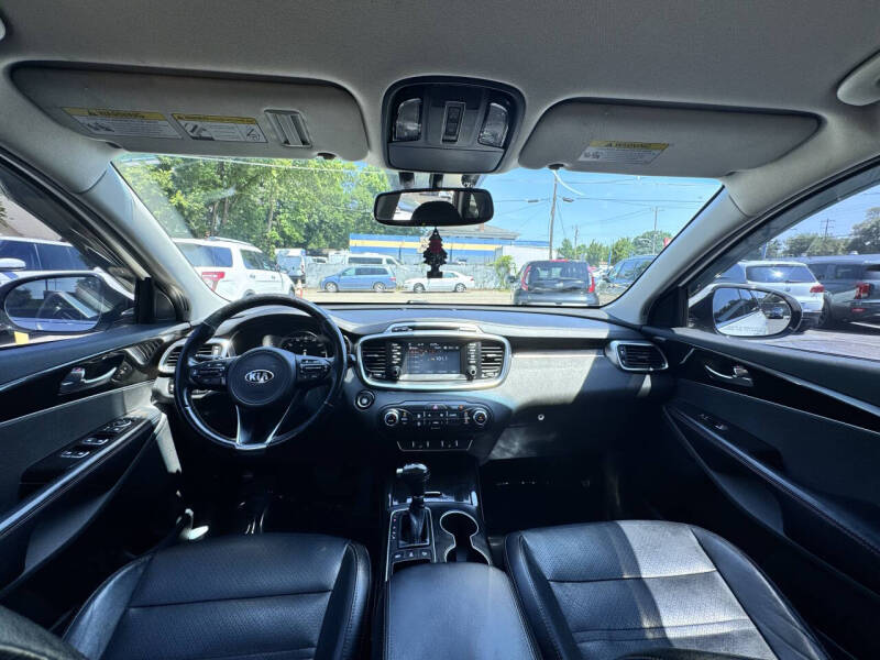 2018 Kia Sorento EX V6