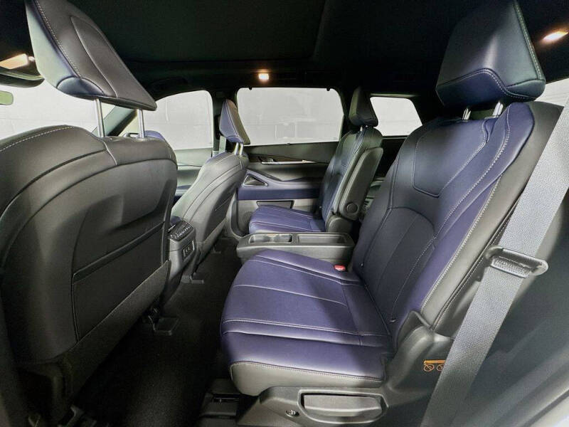 2026 Infiniti QX60 Sport