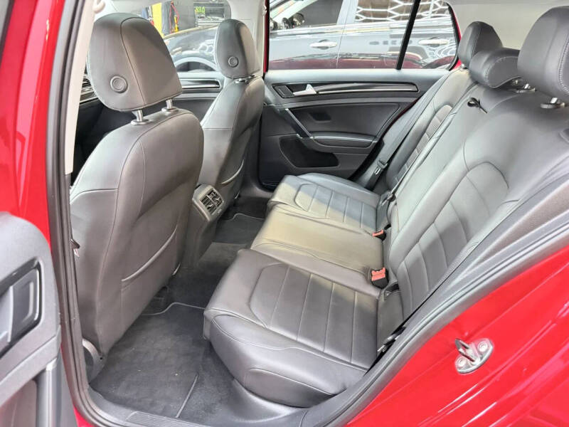 2015 Volkswagen Golf
