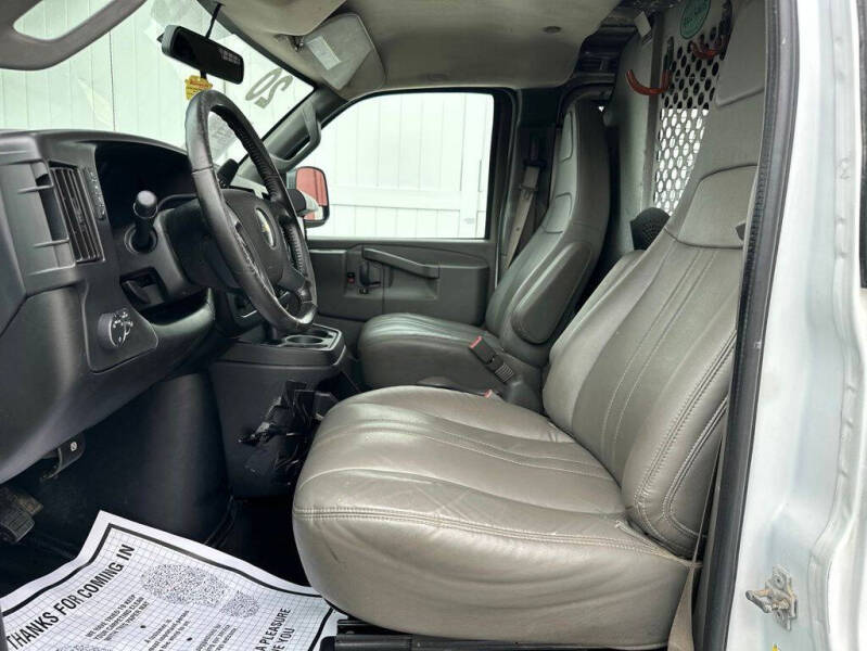 2020 Chevrolet Express 2500