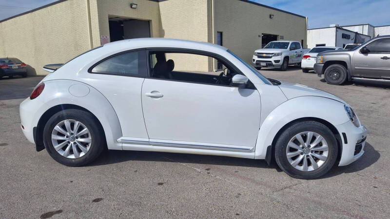 2019 Volkswagen Beetle 2.0T S