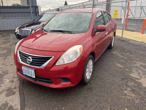 2013 Nissan Versa for sale at BRUSTAD MOTORSPORTS LLC in Salem OR