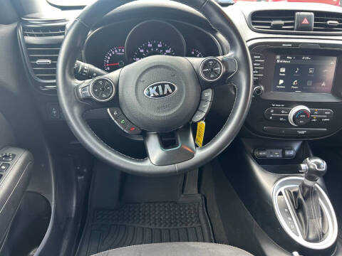 2019 Kia Soul +