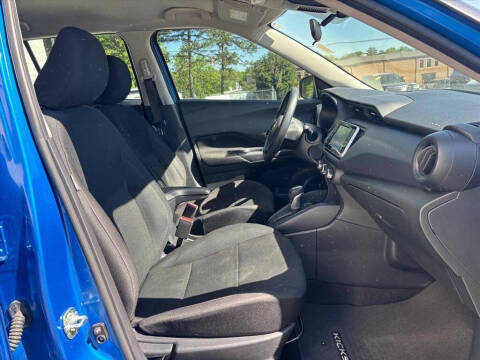 2024 Nissan Kicks S