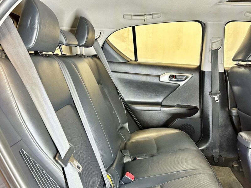 2012 Lexus CT 200h Premium
