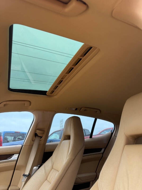 2011 Porsche Panamera