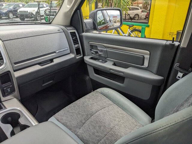 2017 RAM 1500 12