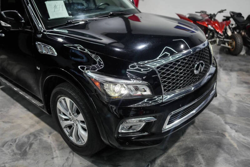 2017 Infiniti QX80