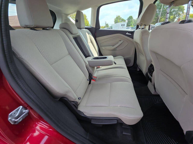 2017 Ford C-MAX Energi SE