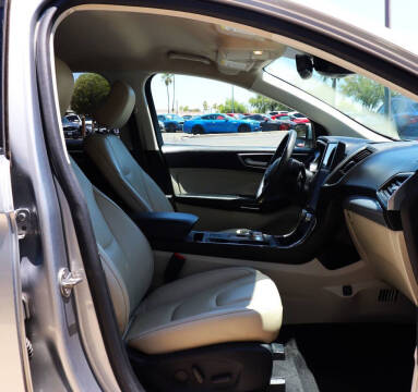 2021 Ford Edge Titanium