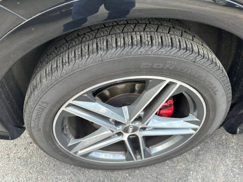 2018 Audi SQ5 3.0T quattro Premium Plus