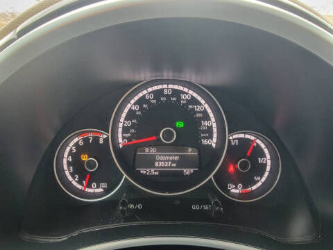 2016 Volkswagen Beetle 1.8T SE