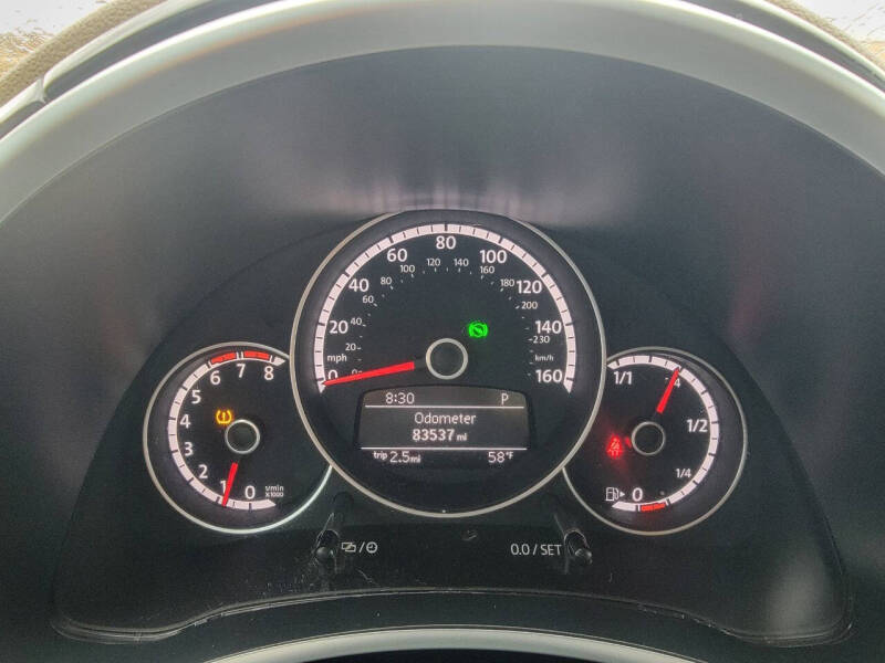 2016 Volkswagen Beetle 1.8T SE