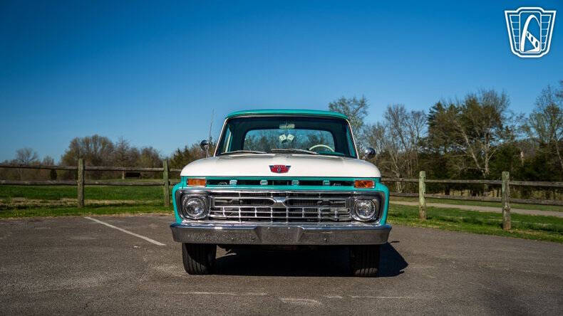 1966 Ford F-100