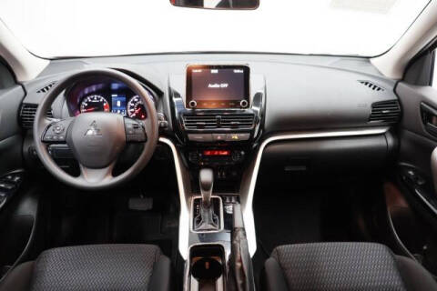 2024 Mitsubishi Eclipse Cross LE