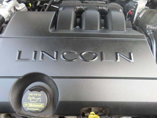 2010 Lincoln MKT