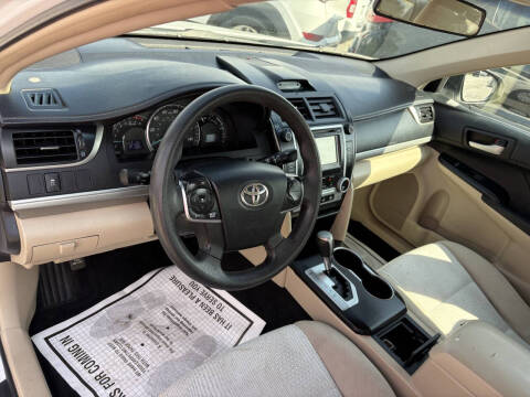 2012 Toyota Camry LE