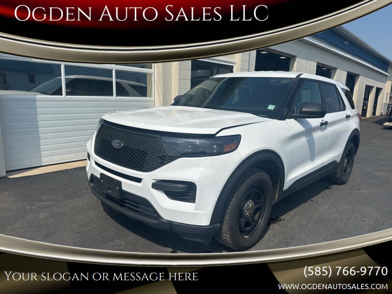 2022 Ford Explorer's photo