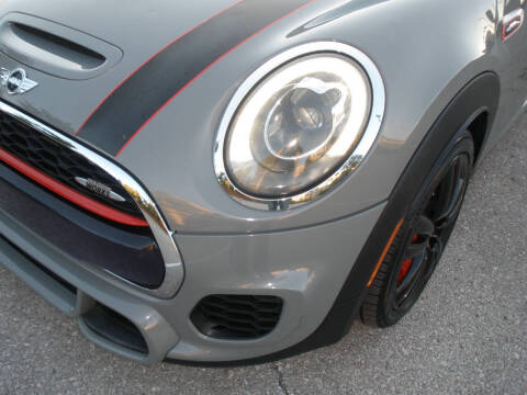 2017 MINI Hardtop 2 Door John Cooper Works