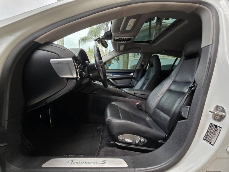 2015 Porsche Panamera S E-Hybrid