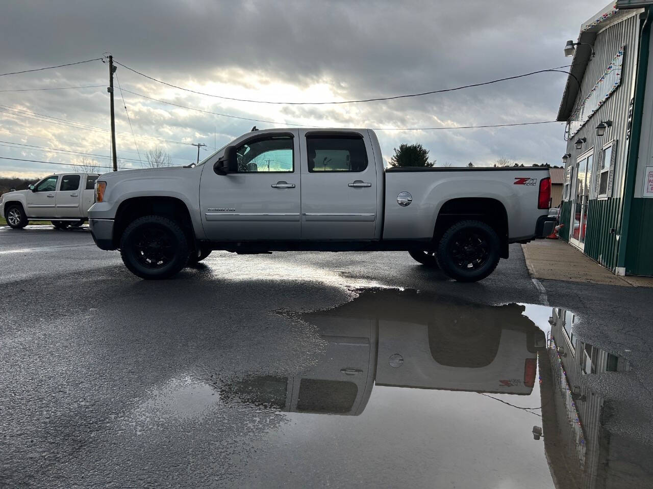 2011 GMC Sierra 2500HD for sale at Upstate Auto Gallery in Westmoreland, NY