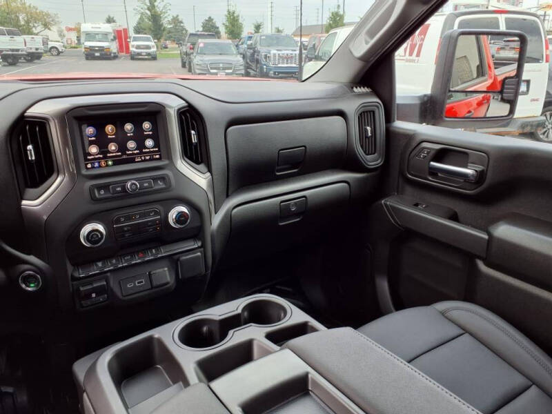 2025 GMC Sierra 3500HD