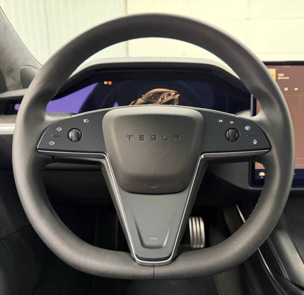 2024 Tesla Model S Plaid