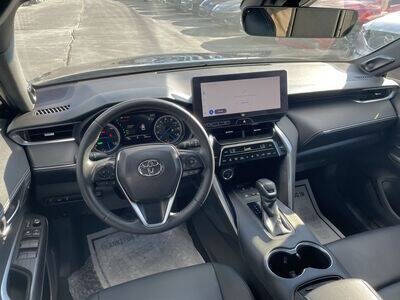 2024 Toyota Venza XLE