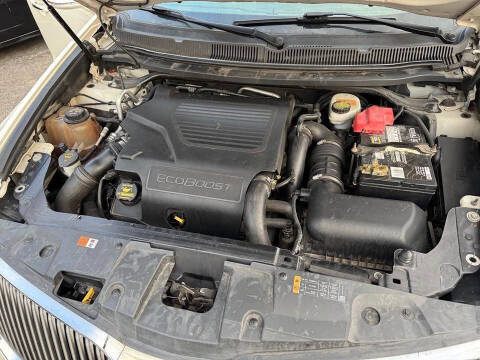 2013 Lincoln MKT EcoBoost