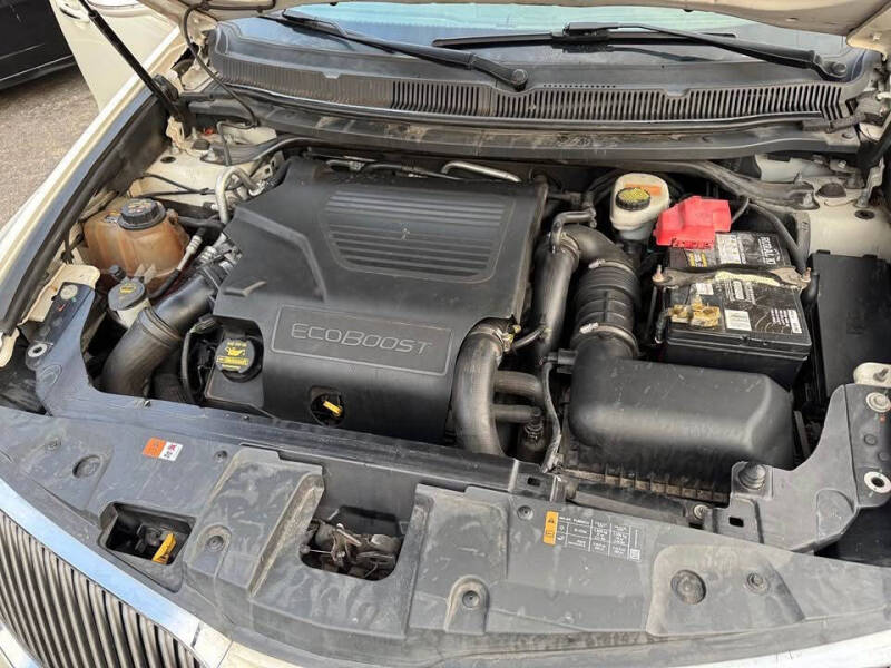 2013 Lincoln MKT EcoBoost