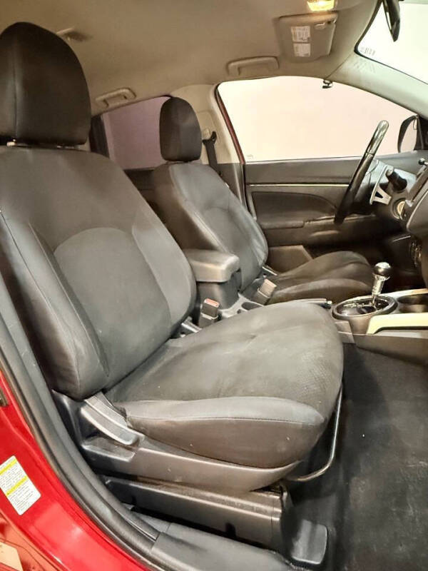 2013 Mitsubishi Outlander Sport ES