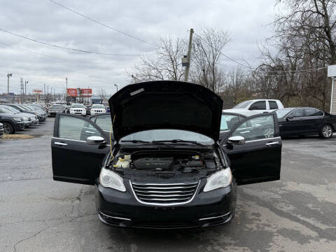 2012 Chrysler 200 Limited