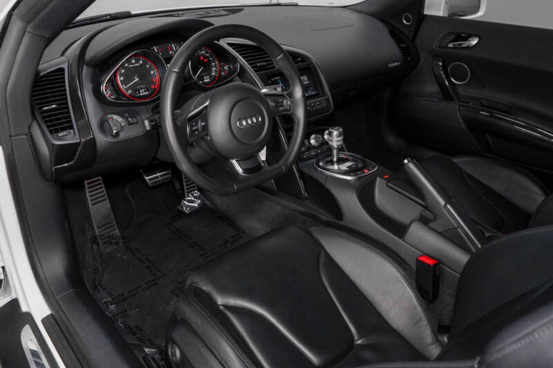 2010 Audi R8 5.2 quattro