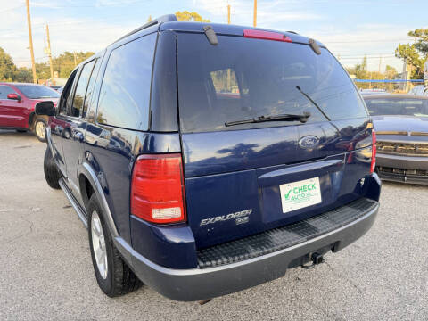 2004 Ford Explorer XLT
