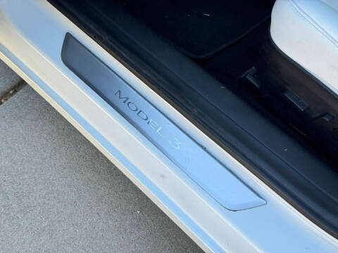 2019 Tesla Model 3 Long Range