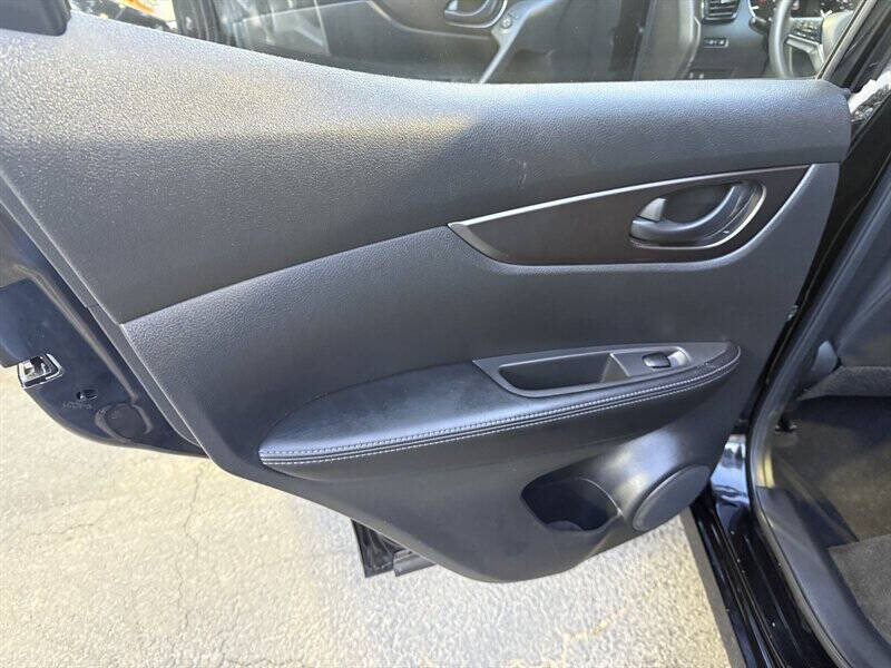 2020 Nissan Rogue Sport S