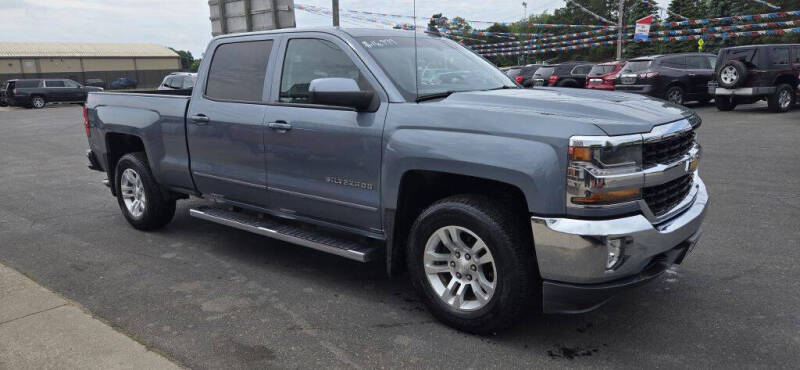 2016 Chevrolet Silverado 1500 LT 4X4 Crew Cab Standard Box's photo