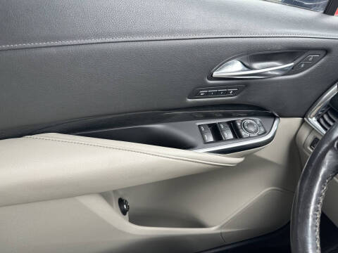 2019 Cadillac XT4 Premium Luxury