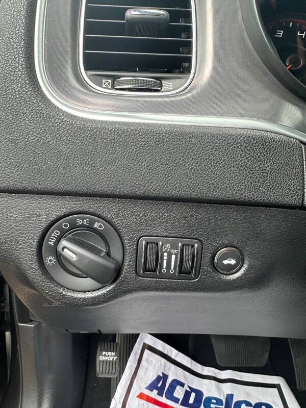 2021 Dodge Charger SXT