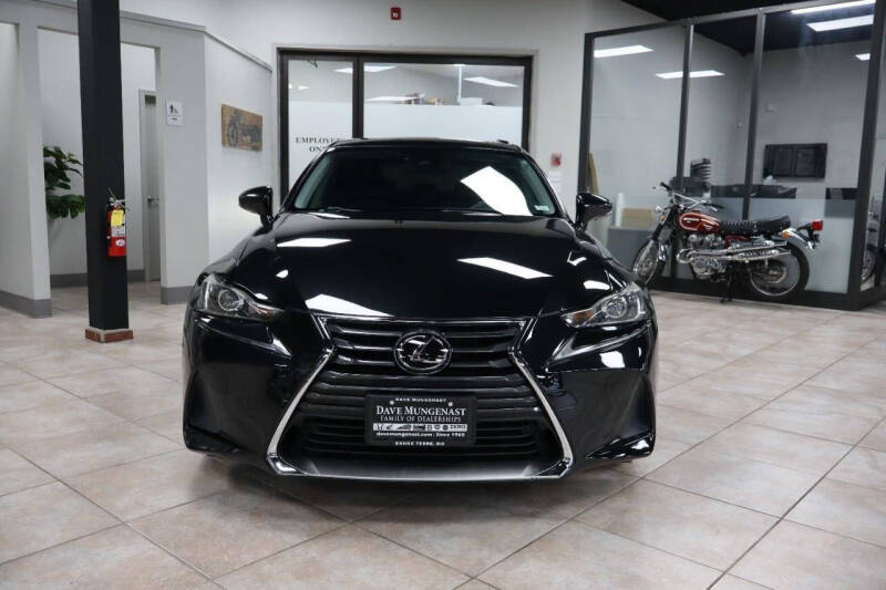 2017 Lexus IS 200t