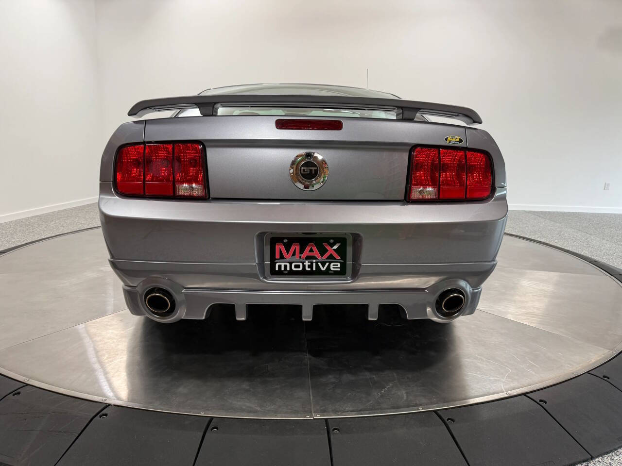 2007 Ford Mustang 15