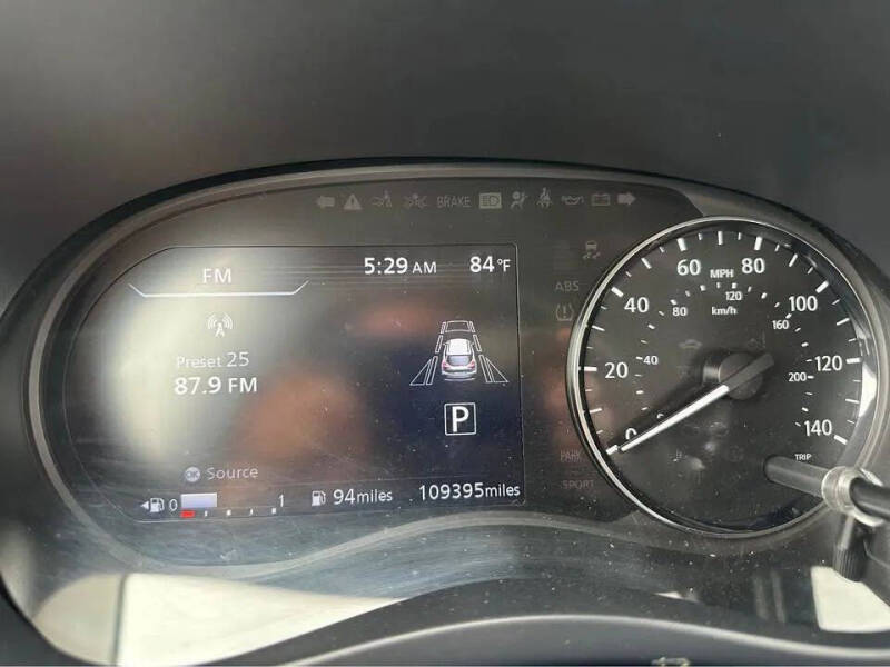 2022 Nissan Kicks SV