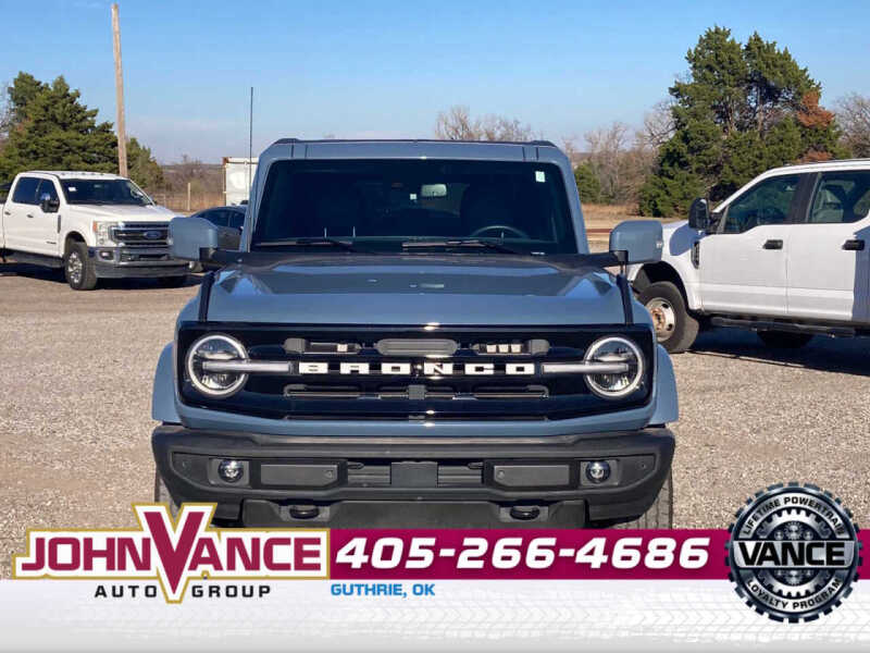 2023 Ford Bronco Outer Banks