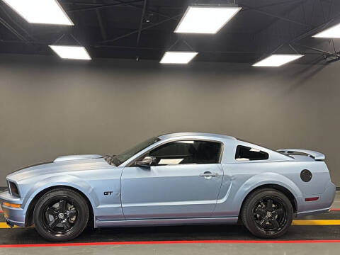 2007 Ford Mustang GT Deluxe