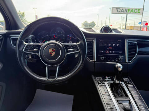 2017 Porsche Macan