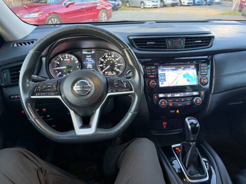 2017 Nissan Rogue Hybrid